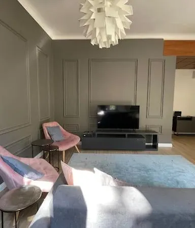 Trastevere Design Apartment-2